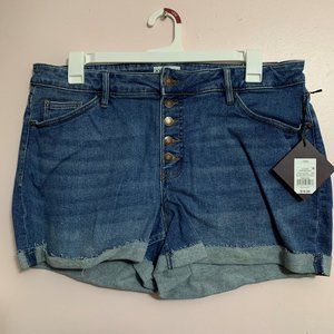Ava  & Viv 18W Woman's Denim Stretch Shorts, Medium Wash